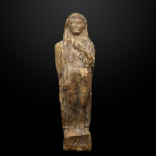Eine große karthagische Terrakotta-Skulptur der Göttin Tanit, ca. 5. Jahrhundert v. Chr